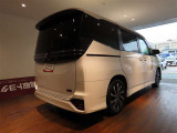 走りにこだわりながら収納力も持ち合わせたお車です。荷物を載せて軽快なドライブを楽しめますよ♪