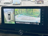 【アラウンドビューモニター】専用のカメラにより、上から見下ろしたような視点で360度クルマの周囲を確認することができます☆縦列駐車や幅寄せ時に活躍してくれます♪