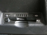ナビ連動タイプのETC車載機です。ナビゲーションと連動してくれますのでカード未挿入を知らせてくれるなど便利な機能が追加されています。