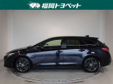 トヨタの人気カローラシリーズ、カローラツーリングハイブリッド WxBが入荷しました。