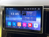 【大画面ナビ】人気の大型10.1インチナビを装備。存在感のある大画面はインパクト大!ナビ利用時のマップ表示は見やすく、テレビやDVDは臨場感がアップ!いつものドライブがグッと楽しくなります♪