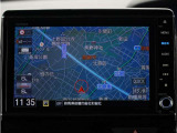 8インチプレミアムインターナビ(VXU-185NBi)&バックカメラが装備されているので、普段の使い勝手もロングドライブも快適です。