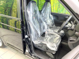運転席シート廻りは使用感も少なく、良好な状態となっています。丁寧に使われていたことがよくわかりますね。