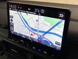 ホンダ純正ナビ付き!独自のインターナビ搭載により、リアルタイムの交通渋滞情報だけでなく、お出掛け先の天気や様々な情報も取得できドライブをよりお愉しみ頂けます!♪
