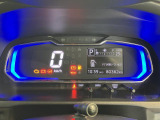 ダイハツディーラーでは「ダイハツ認定U-CAR」という基準を設け、車選びに詳しくないお客様でも「安心して選べる」をご提供しています。