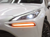 LEDヘッドライトです。デザイン性がよくとても明るいので、夜間の走行や悪天候でも安心です。しかも長寿命!