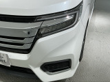LEDヘッドライトは、点灯の瞬間から最大光量を発揮し、突然暗くなるトンネルなどでの安定感を高めます。
