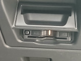 足元に隠れるスマートインETC!