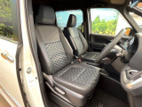 運転席シート廻りは使用感も少なく、良好な状態となっています。丁寧に使われていたことがよくわかりますね。
