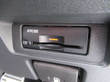 『ETC2.0』を装着しています♪♪ 有料道路での料金所の手間を省いて運転に集中できます♪♪ 車から離れる時はカードの抜き取りをお忘れなく♪♪