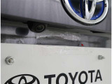 バックカメラが付いているので後方確認が非常にしやすいです。今や運転初心者も熟練者も必須装備!ついていて損はないですね♪