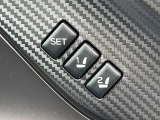 【メモリー機能付きパワーシート】ドライバーごとに設定したシート位置を記憶して、ボタン一つで切り替えできる便利な機能!運転する方が複数名いらっしゃるご家庭におすすめです♪