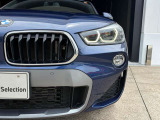また、BMW正規認定中古車は、エマージェンシーサービスが自動付帯。24時間365日、皆様のカーライフをサポート致します。確かな安心のうえで、「駆けぬける歓び」をご堪能ください。