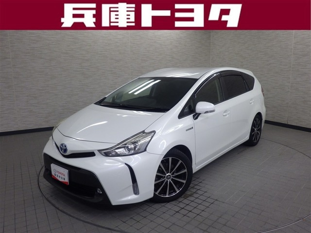 トヨタ プリウスα 