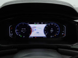 デジタルメータークラスター【Digital Cockpit Pro】付き車両。メーター内にナビゲーションが表示されます。