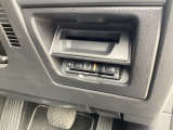 ETCの本体は運転席の右足前にまとめて設置してあります!