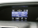 ディスプレイで様々な情報を確認出来ます