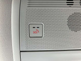 24時間いつでもネットワークにつながる車載通信機「コネクティッドサービス」を標準装備。オペレーターによる緊急時のサポートやスマホアプリによる車両状態確認や一部機能の遠隔操作等を行なうことが可能です。