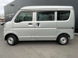 軽自動車ですけど室内タップリ荷物積めます