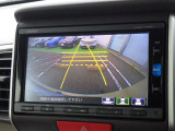 ◆◆バックカメラの画像です。ガイドラインがスムースな車庫入れをサポートいたします!車庫入れの安心感がアップしますね☆