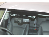 EyeSight(Ver.3)搭載!衝突被害軽減ブレーキや全車速追従機能付きクルーズコントロール、車線逸脱抑制やはみ出し警報などで運転をサポートします!