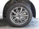 R8年式夏タイヤ165/65R14ダンロップ製です。