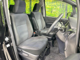 ドライバーによって運転しやすいポジションは異なり、あの車はどうなのか不安なこともありますよね。気になるお車は店頭で乗り込んでご確認いただけます♪