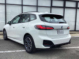 【和歌山店より信頼へのこだわり】 県下唯一のBMW正規ディーラーとしてお客様にご信頼いただけるよう、日々努めています。近畿圏外よりのお客様のお問い合わせも多数頂き、ありがとうございます。