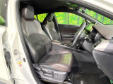 運転席シート廻りは使用感も少なく、良好な状態となっています。丁寧に使われていたことがよくわかりますね。