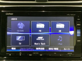ナビゲーションはフルセグTV、インターナビ対応のGathers純正メモリーナビを搭載しています。Bluetoothオーディオ機能がありますので、スマートフォンなどの音楽も再生できます。