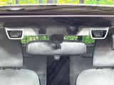 【アイサイトVer2】前方の車両等を検知し、衝突しそうな時は警報で注意を促し、ブレーキを踏む力をサポート。ブレーキを踏めなかった場合は衝突被害軽減ブレーキが作動、衝突回避をサポートします。