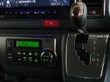 車内を快適に、オートエアコンを装備しています。