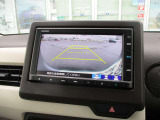 バックカメラ付きで運転が苦手な方も車庫入れが安心です!狭いところでの駐停車もお車を傷つけず安心です!