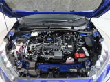 車にとって、とても大切な部分のエンジンルーム。綺麗に清掃済みで安心です。