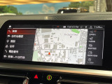 ●純正ナビ:一体感のあるナビは、高級感ある車内を演出してくれます。オーディオ機能も充実しておりますので、運転もより楽しめます♪