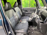 運転席シート廻りは使用感も少なく、良好な状態となっています。丁寧に使われていたことがよくわかりますね。