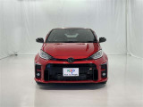 GRヤリスは、トヨタのモータースポーツ部門「TOYOTA GAZOO Racing(TGR)」によって開発されたスポーツカーです。
