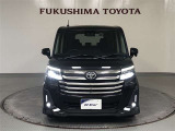 面を強調したグリルは、コンパクトカーでありながらも重厚感のある力強さが感じられます!エアロバンパーを標準装備!スタンスの良さも感じられます!
