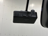純正ドライブレコーダーを装着しています♪高画質、高機能で、毎日の運転に安心をプラスします!しっかり、録画できるマストアイテムです♪