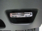 ETC車載器付きです。高速道路の料金所もスムーズに通過できます。
