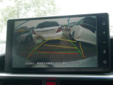 バックモニター(黄色いガイドラインのお陰で、駐車がしやすいです)