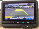バックカメラ装着済!死角になりやすい後方もとても見やすいです☆車庫入れに自信がない方や縦列駐車が苦手な方にも、オススメ装備です!安心度もアップ!