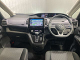 全方位で視界が広い。気持ちがよくて、運転もしやすい。1列目から3列目まで、すべての席がゆったりと座れるスペシャルシートです♪