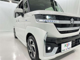フォグランプ装着車です。暗い夜道の車両前方を明るく照らします