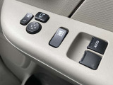 ●仕入れ段階で徹底したチェックを行い、厳しい審査にパスした車だけを展示・販売しています。弊社ではこれをプロチェックと呼び、数十の独自チェック項目に基づき、車の状態を調べ上げています。