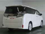 走りに拘りながら収納力も持ち合わせたお車です。荷物を載せて軽快なドライブを楽しめますよ♪