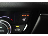 運転席・助手席に3段階の温度調整があるシートヒーターを装備。寒い時期には重宝する装備ですね!寒い朝、車に乗り込んですぐにシートヒーターをオン!温かさが広がり、冷たい朝も快適に始まります♪