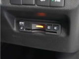 ◆ETC◆有料道路を利用する際にスムースに通過でき、わずらわしい料金支払いから開放されます!今や無いと不便に感じるほど必需品の装備ですね♪