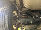 お車を安心してお乗りいただく為には、足回りの定期点検が欠かせません。サービスサポート(有償保証)では無料点検もご提供しており、安心のカーライフをお過ごしいただけるサポート体制が整っています。