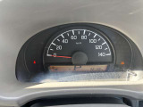 大きくて見やすいスピードメーター。運転中でもパッと一目で確認できるので便利!!